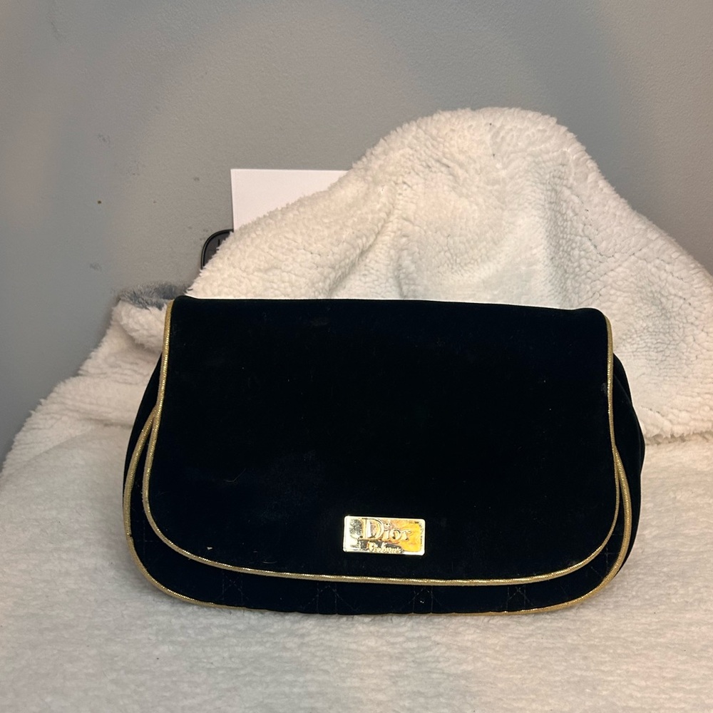 Dior perfume Velvet bag clutch with Crossbody insert and chain comes w/ D rings